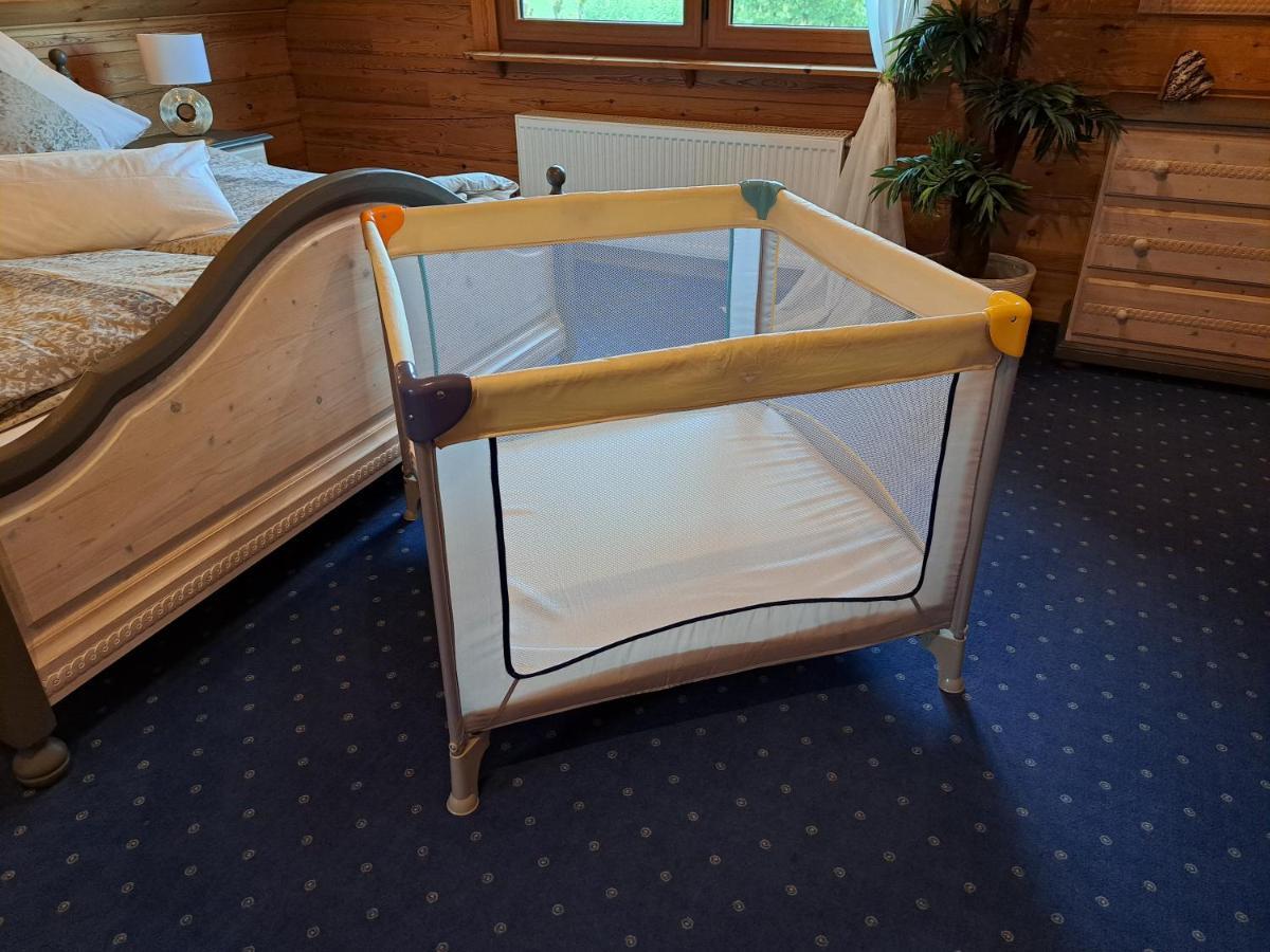 Steewer Landhaus Gemuetliche Ferienwohnung Bis 6 Pers In Ruhiger Ortsrandlage Stebach 外观 照片