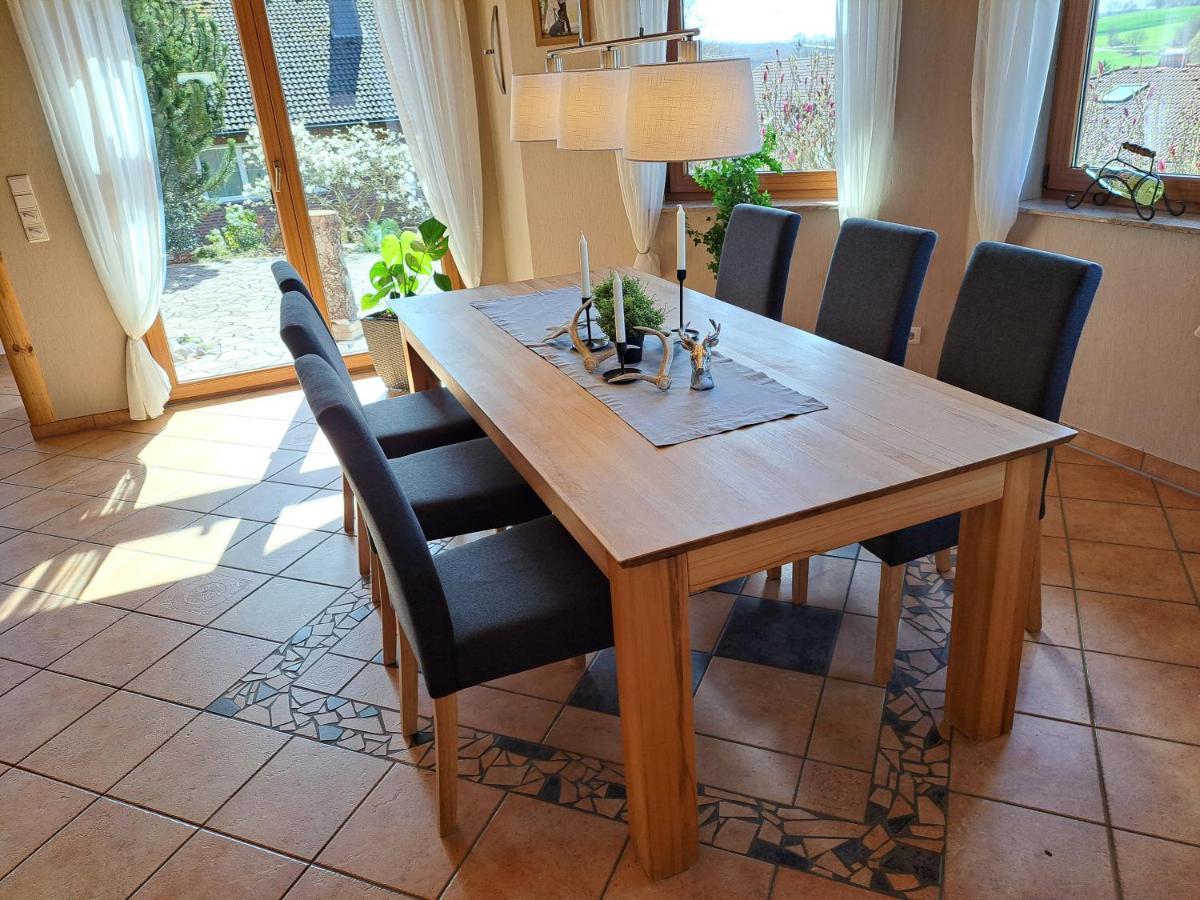 Steewer Landhaus Gemuetliche Ferienwohnung Bis 6 Pers In Ruhiger Ortsrandlage Stebach 外观 照片