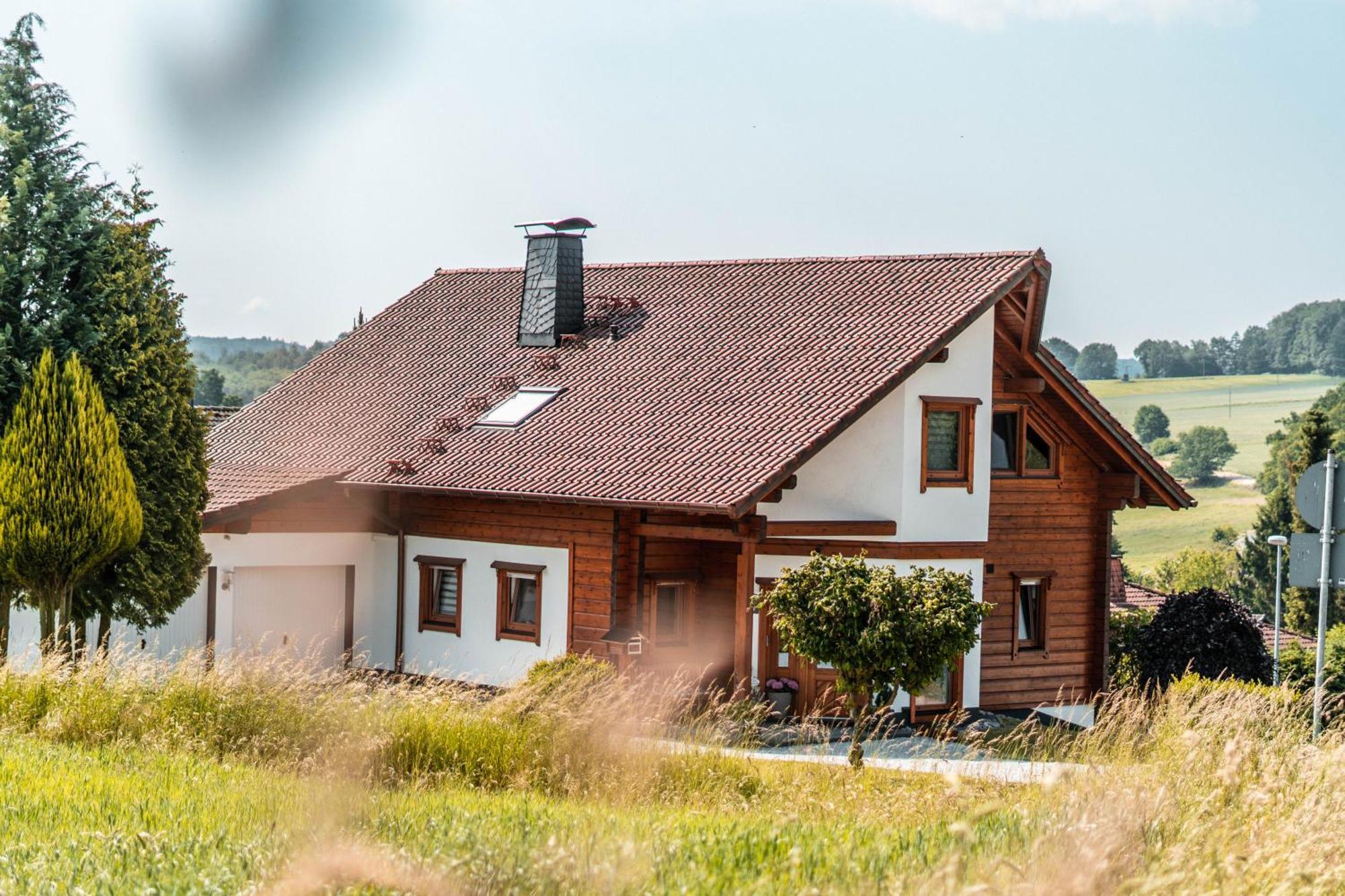 Steewer Landhaus Gemuetliche Ferienwohnung Bis 6 Pers In Ruhiger Ortsrandlage Stebach 外观 照片