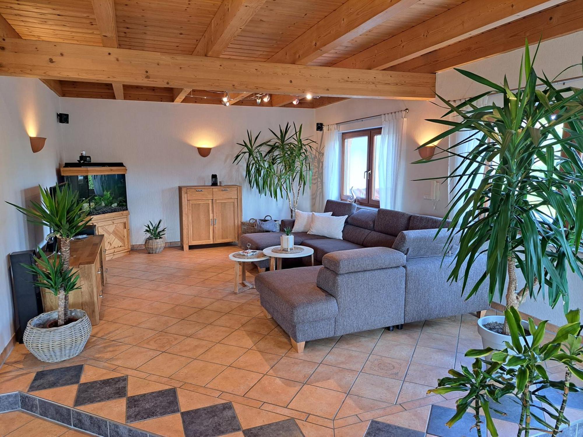Steewer Landhaus Gemuetliche Ferienwohnung Bis 6 Pers In Ruhiger Ortsrandlage Stebach 外观 照片